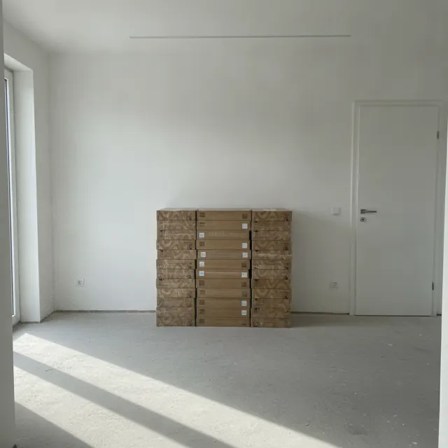 Photo for the request: need to lay laminate flooring in the bedroom
